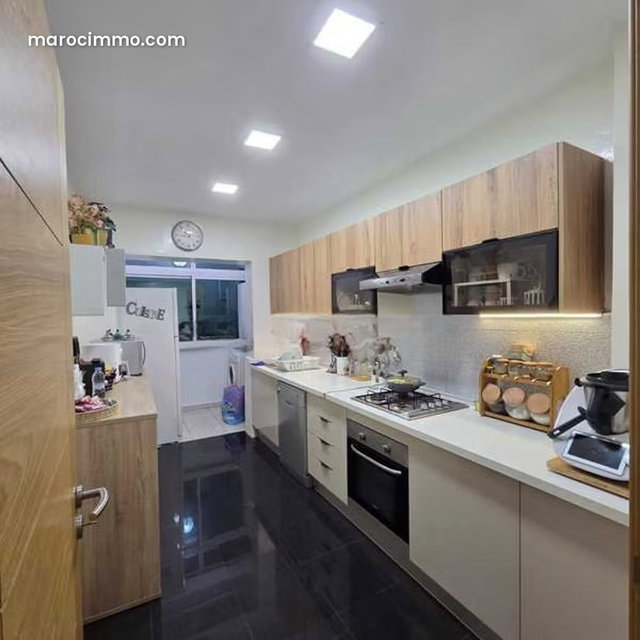 Appartement à Vendre de 85.0 m² à Casablanca, La Gironde — 3
