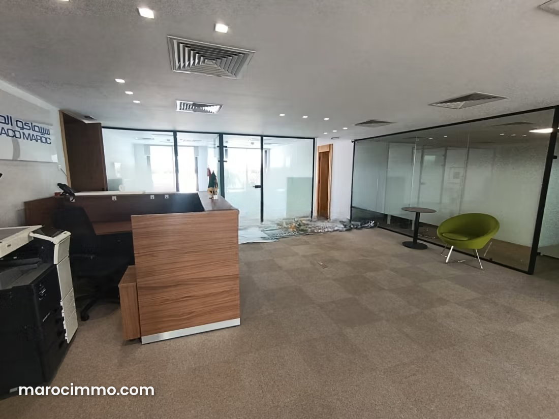 322 m² Office with Terrace for Rent in Casablanca Finance City — Casablanca