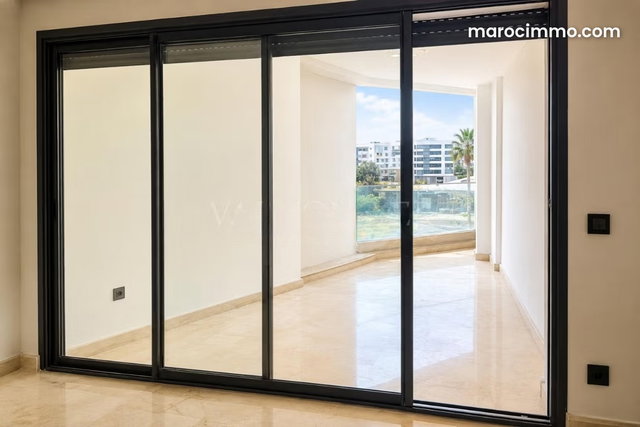 Studio neuf avec terrasse à louer à Oasis – finitions premium — 2