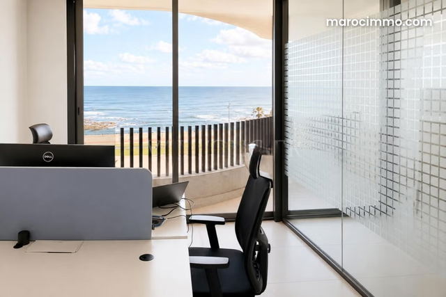 Location Plateau de bureau meublé avec vue mer – Ain Diab, Casablanca — Casablanca