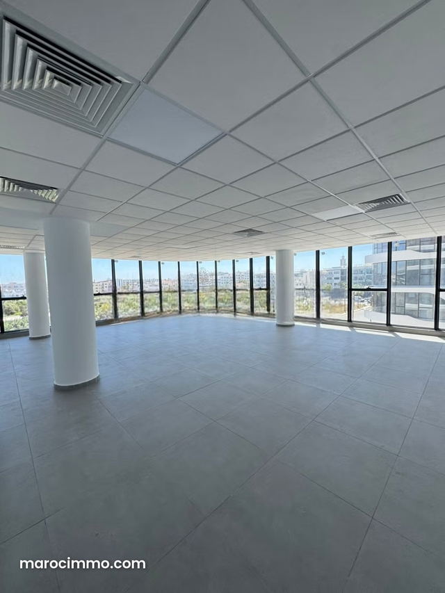 Plateau bureau à louer – Orchidée 6, Mohammedia — Tanger