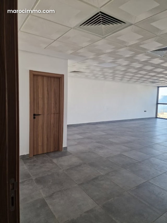 À louer – Deux plateaux bureaux à Roches Noires — 3