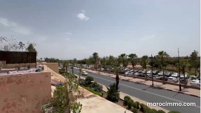 Vente d'un superbe riad titrée Kasbah à Moulay Lyazid. 6 chambres agréables. Salon Marocain, sécurité — 2