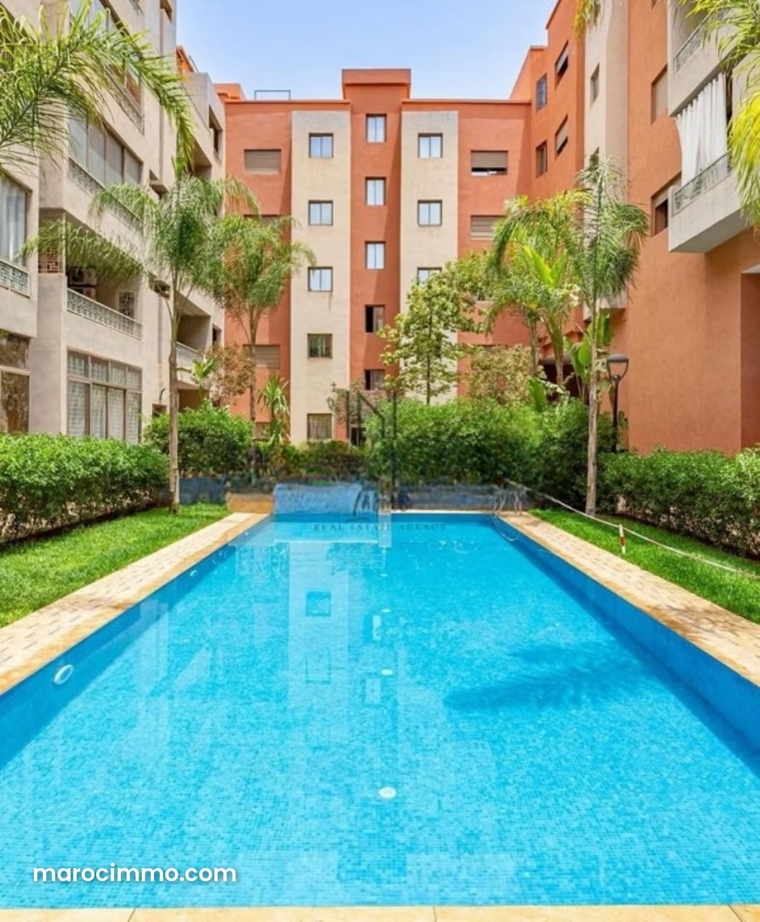 98 sqm apartment with terrace and swimming pool in Marrakech — Marrakesh