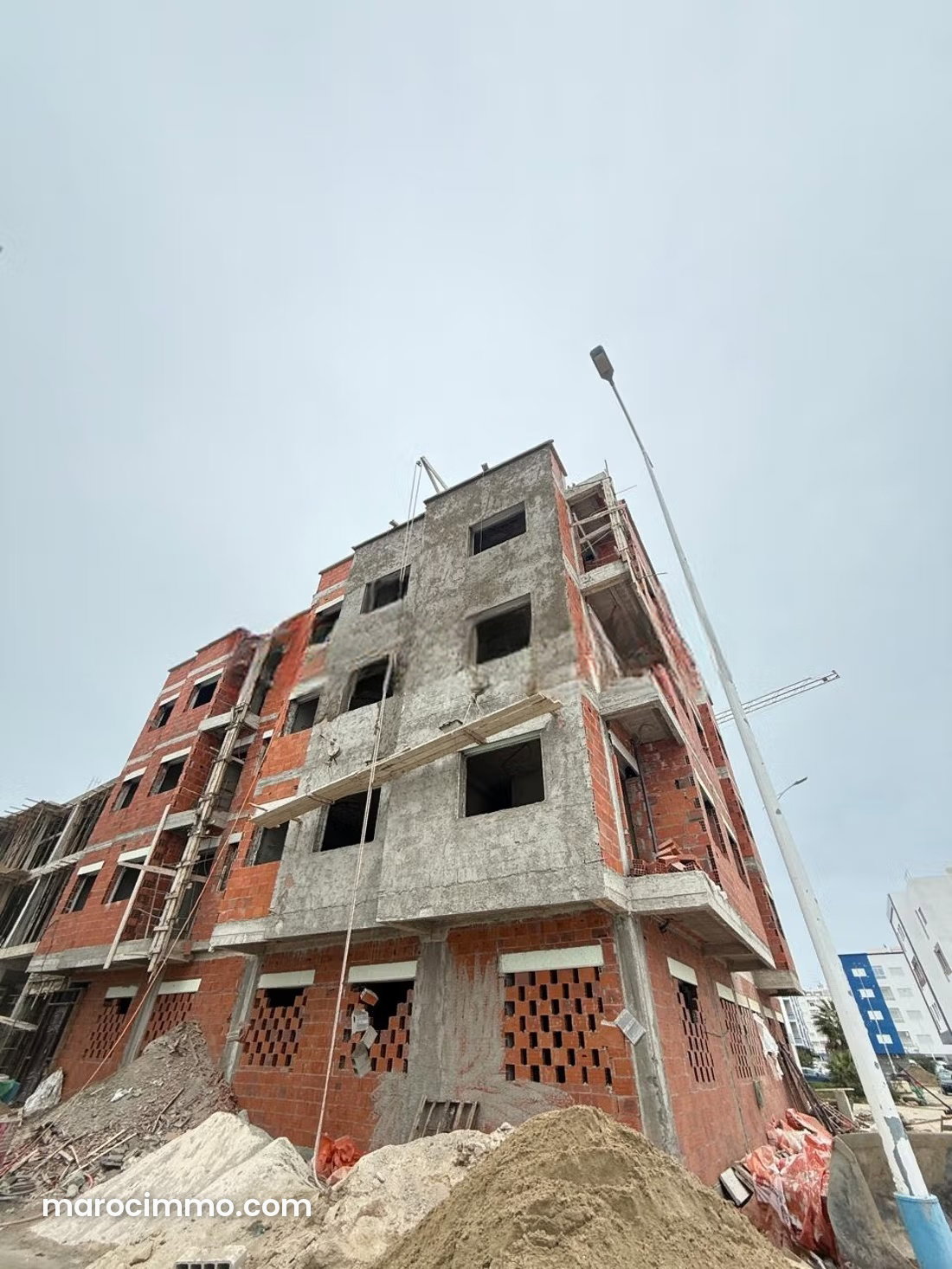 Appartement neuf et meublé à vendre à Martil, prêt à vivre — Martil