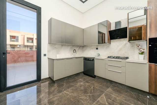 In a guarded domain 10 km from Marrakech, beautiful new villa with pool — 4