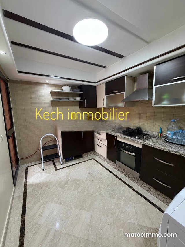 Bel appartement à vendre à Guéliz. 2 belles chambres. Meublé — 4