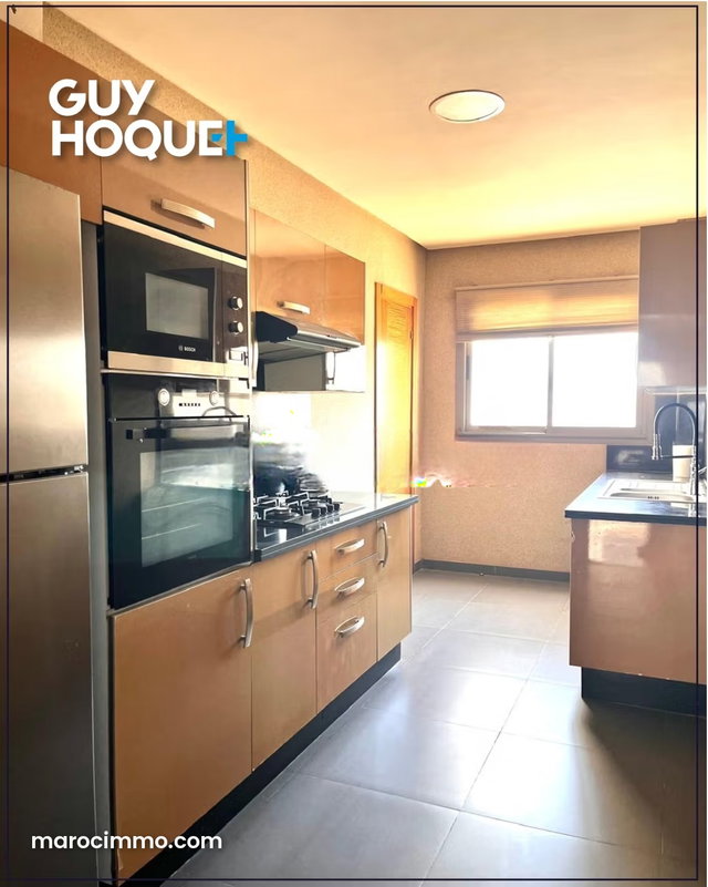 2 Bedroom Furnished Apartment Bd La Corniche — 4