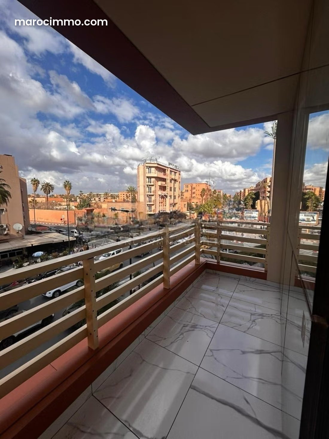75 sqm office with terrace for rent in Gueliz, Marrakech — Marrakesh