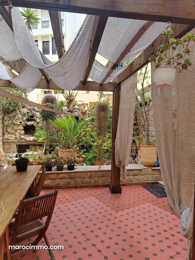 Grand Appartement Racine 3 Chambres Terrasse — 4