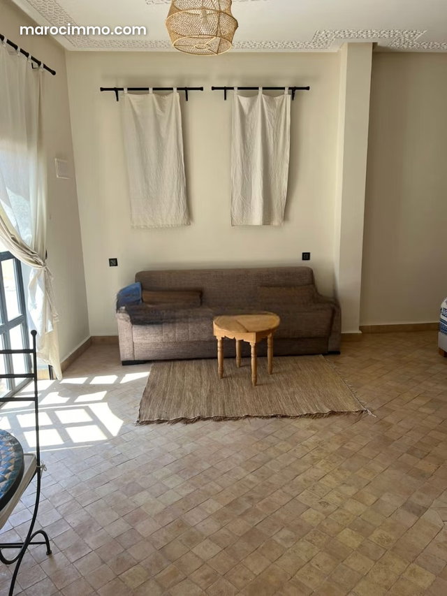 Villa à vendre – Route d’Ouarzazate — 2