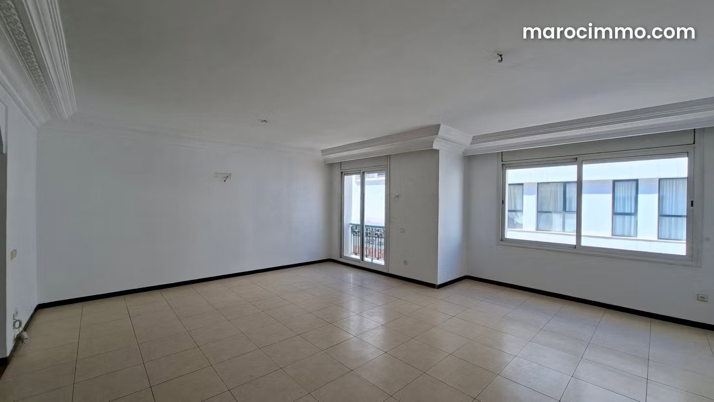 Appartement 154 m² à rénover, 3 chambres, Racine Casablanca — Casablanca