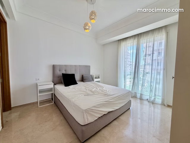 Furnished Studio for Rent with Private Rooftop — 5