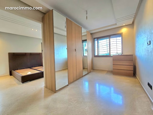 Appartement à louer à Ferme Bretonne Hay Arraha. 3 chambres agréables. Porte sécurisée et chauffage central — 5