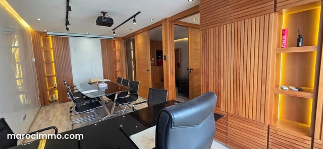 Bureaux à l'achat à Racine — 2