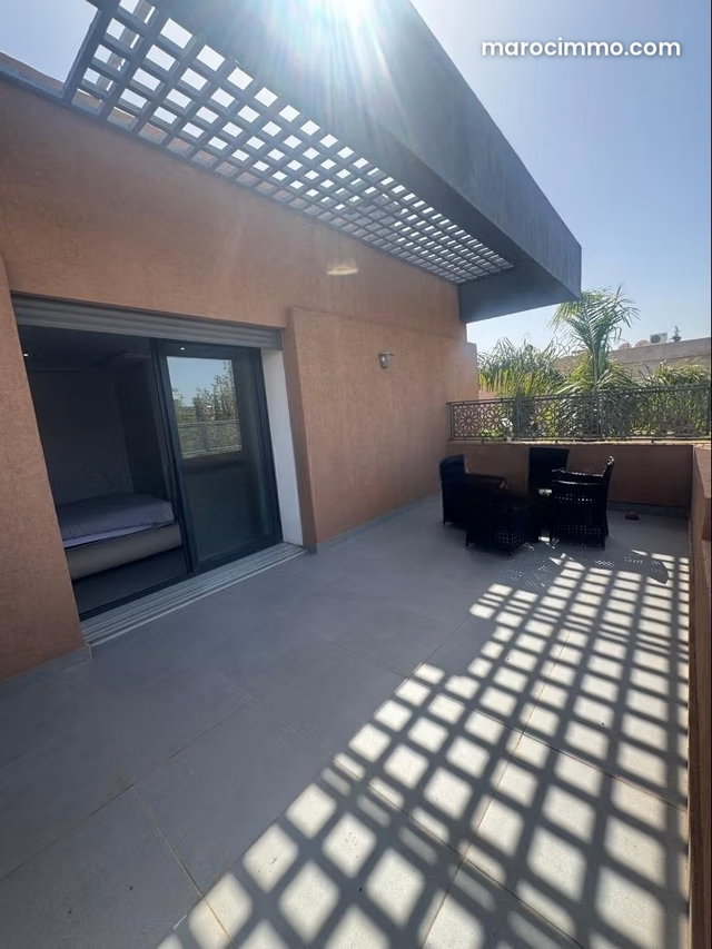 Prix sacrifier Villa en bon état à vendre à Route de l'Ourika. Surface de 400 m² — 5