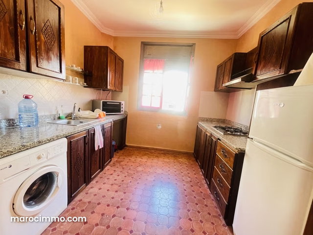 Appartement chaleureux avec cheminée — 2
