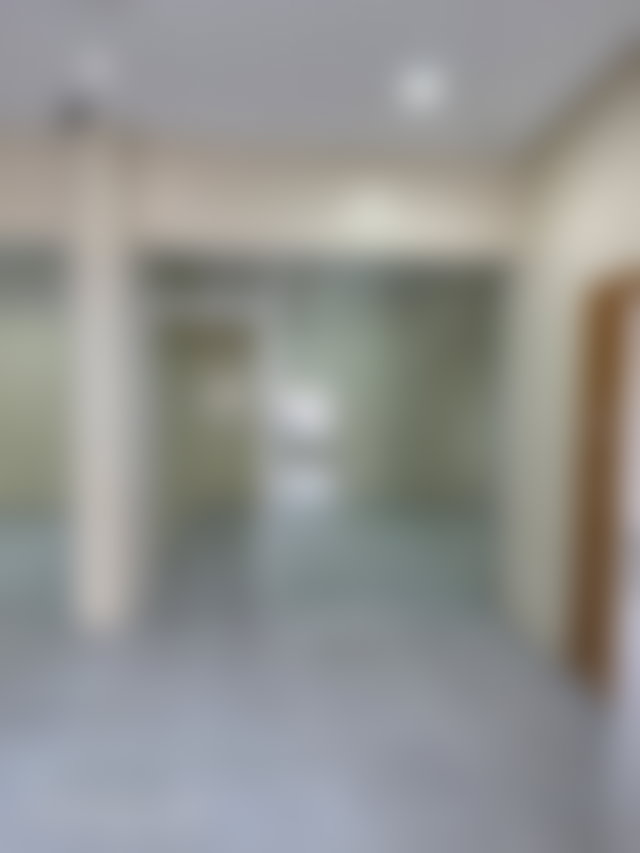 Local commercial 190 m² avec cave, quartier Iberie, Tanger — 2