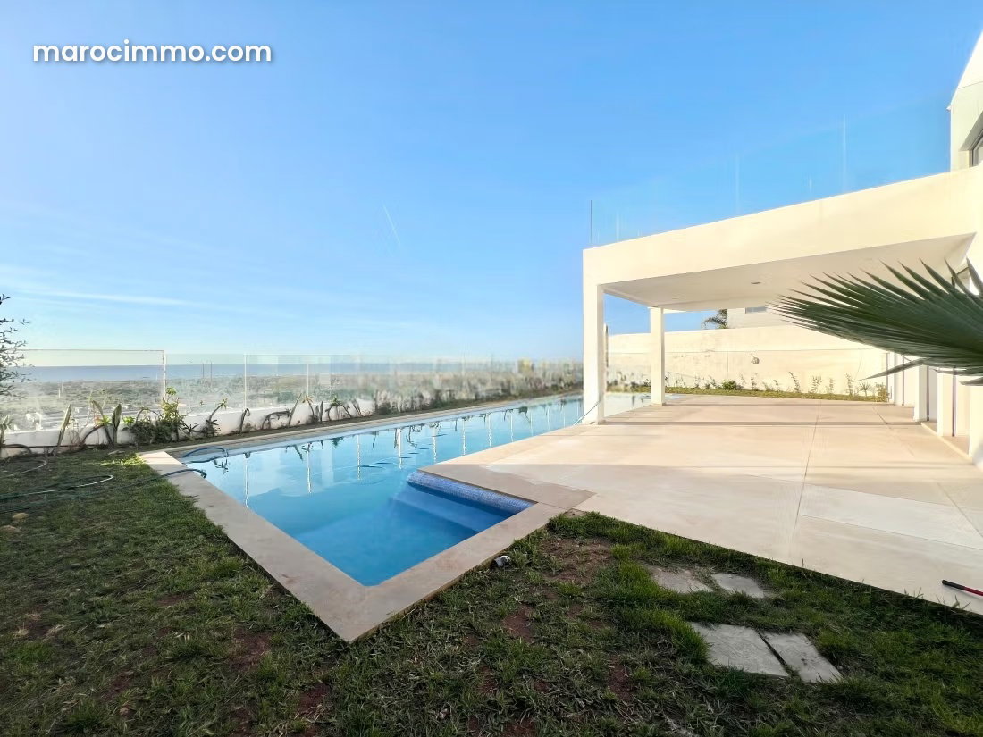 Villa 800 m² vue mer, Aïn Diab, Casablanca — Casablanca