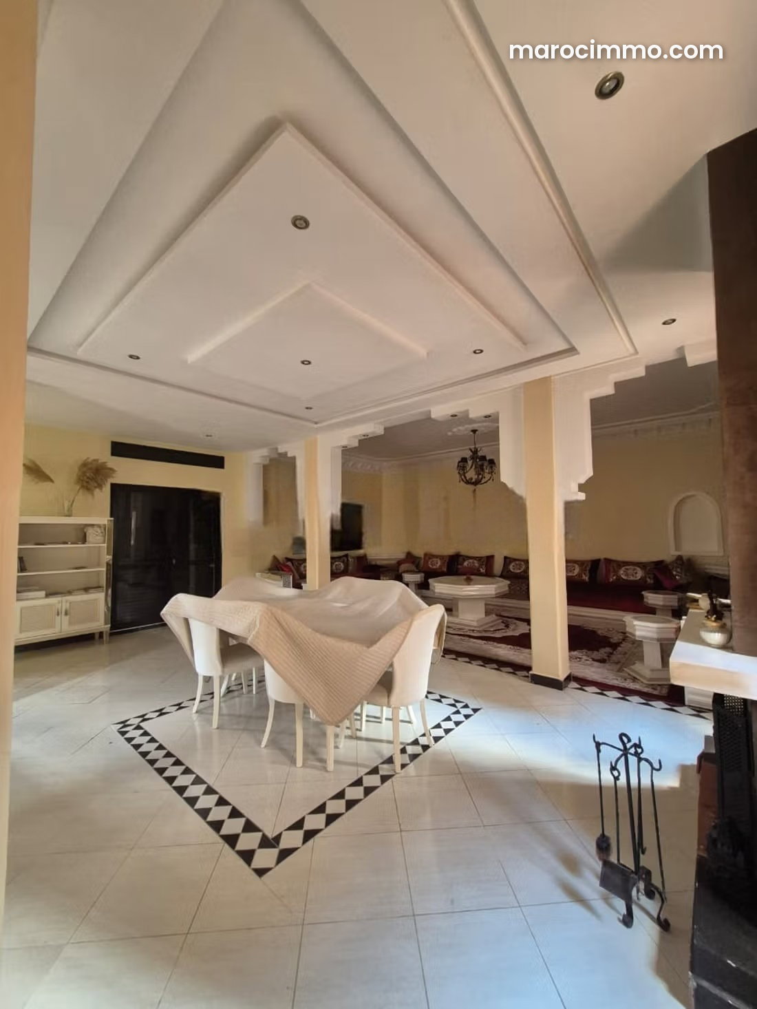 300 m² Apartment with 4 Bedrooms for Sale in Hay Targa, Marrakech — Marrakesh