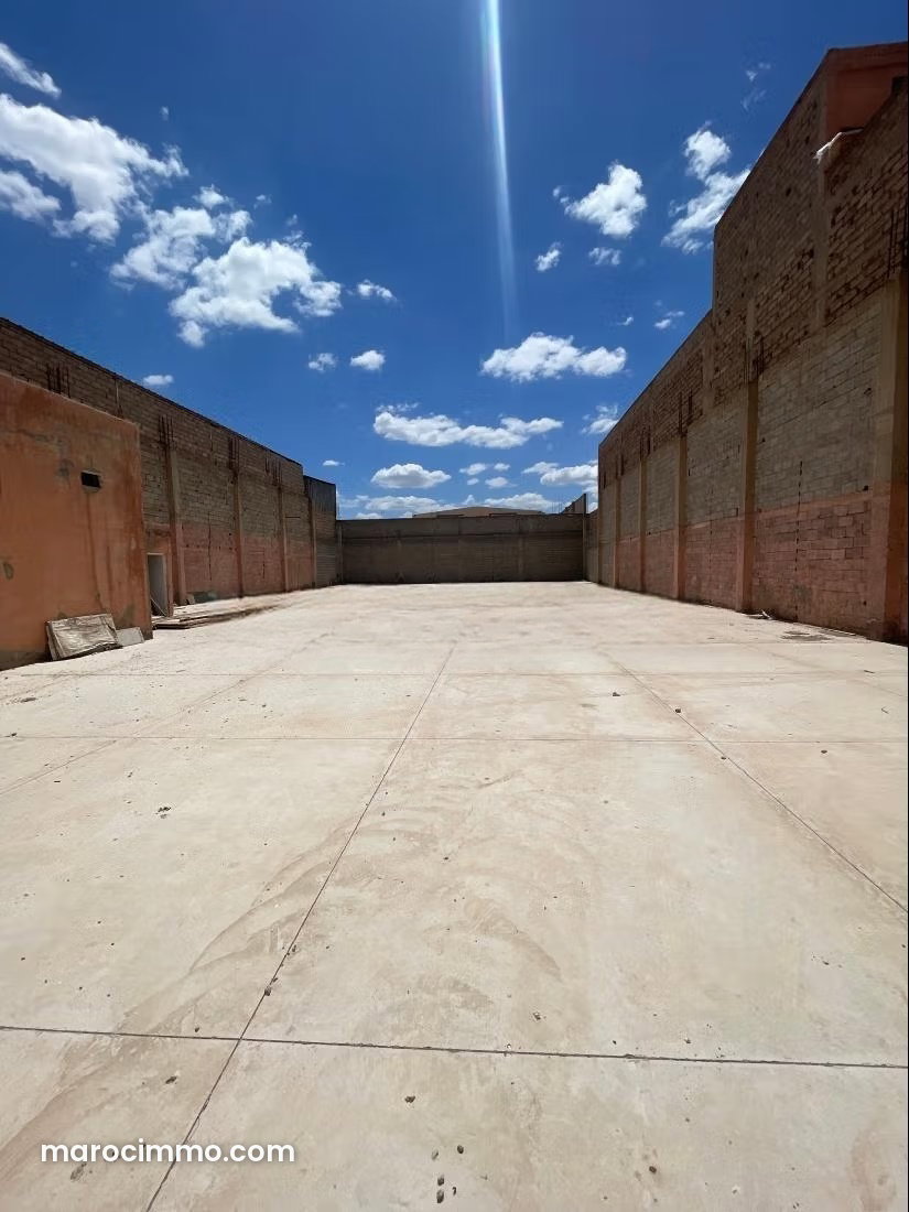 800 m² premises in Sidi Ghanem, Marrakech, ideal for logistics — Marrakesh