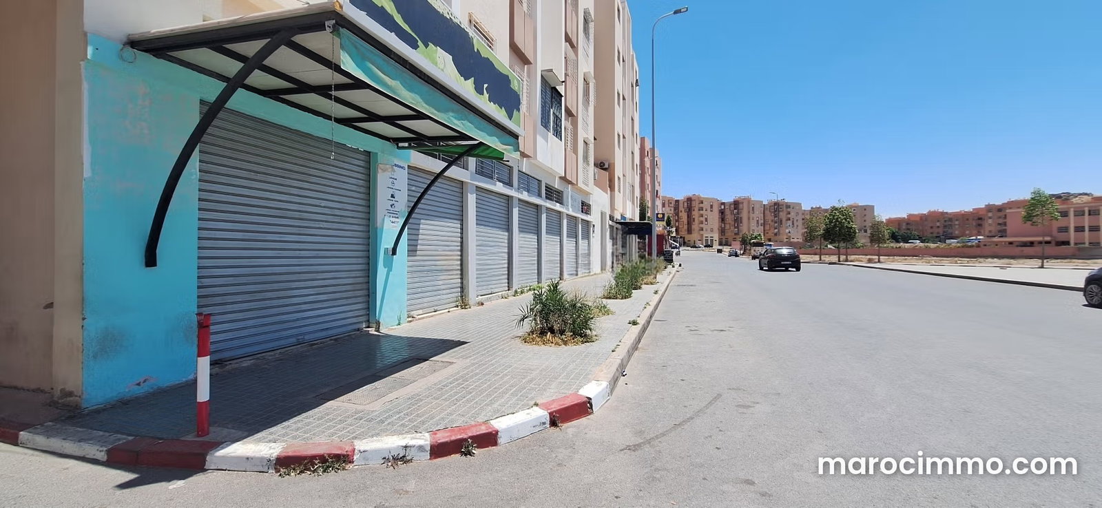 محل تجاري جاهز للاستثمار بطريق الدار البيضاء في مراكش — مراكش