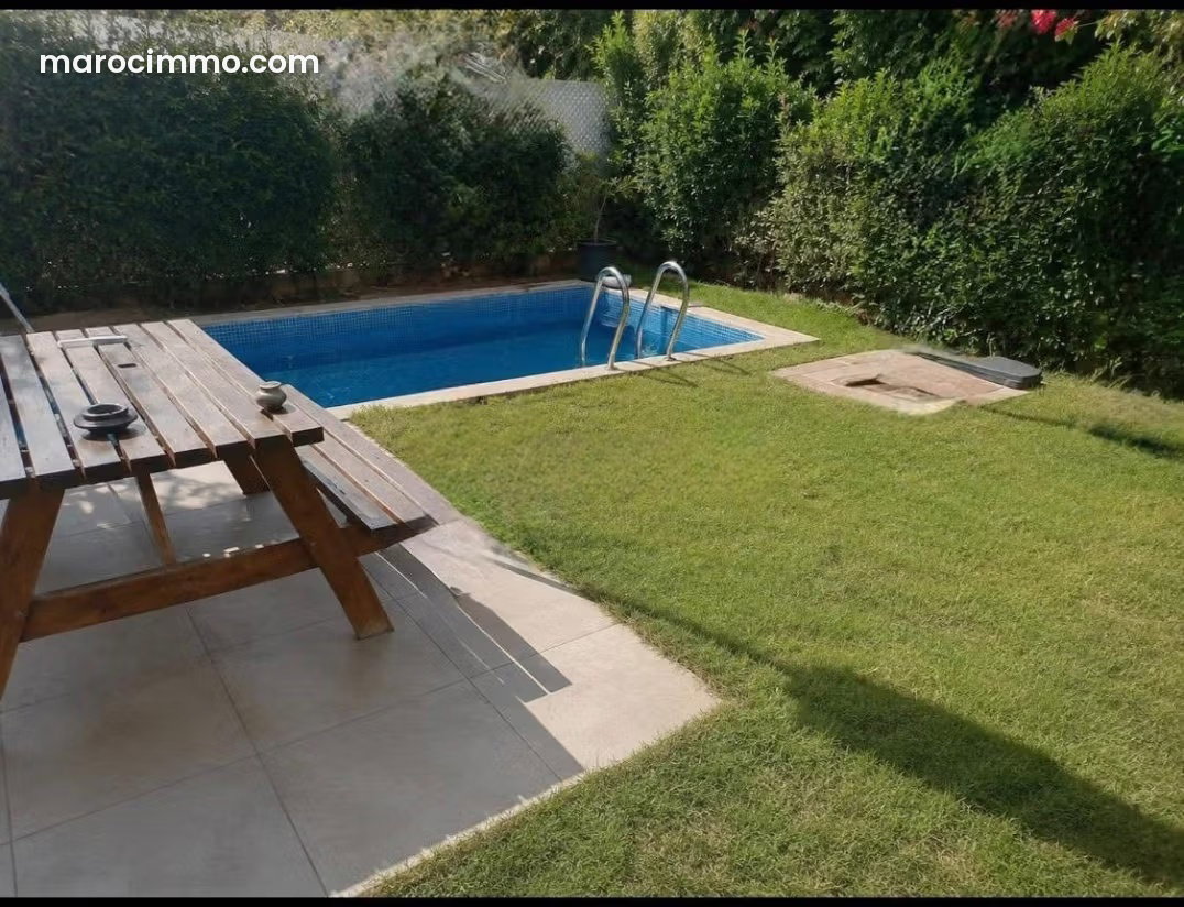 4-Bedroom Villa with Swimming Pool for Rent, Dar Bouazza — Dar Bouazza