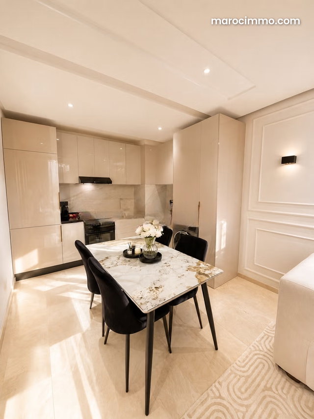 2 Bedroom Apartment for Long-Term Rent — 4