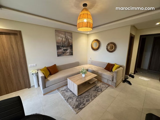 Nice Apartment for Rent in Guéliz. 80 m² Surface. Elevator and Balcony — 3