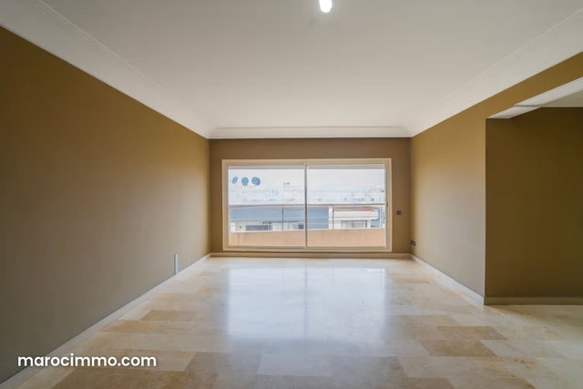 Appartement rare Etage Elevé 6 etg Princesses — 3