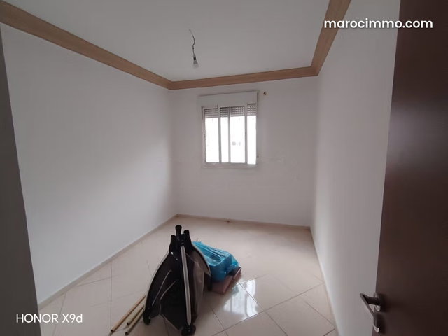 Joli appar res safa bouskoura 2 etg 2500 dh — 4