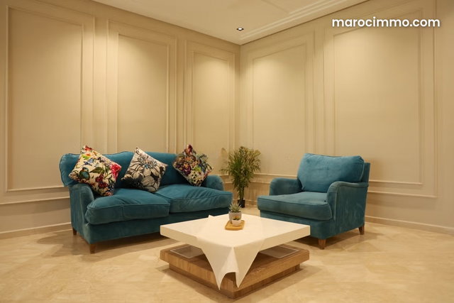 Appartement en location en Centre. 3 chambres. Antenne parabolique et sécurité — 4