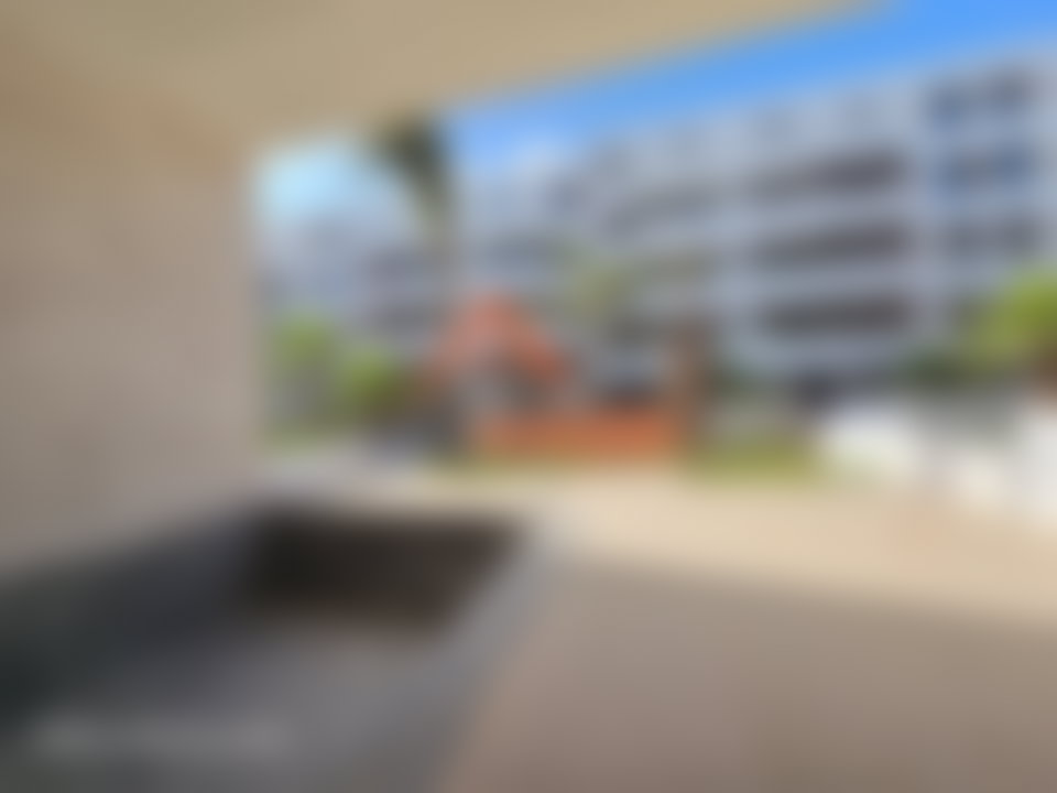 شقة حديثة مع تراس ومسبح للكراء بحي السويسي الرباط