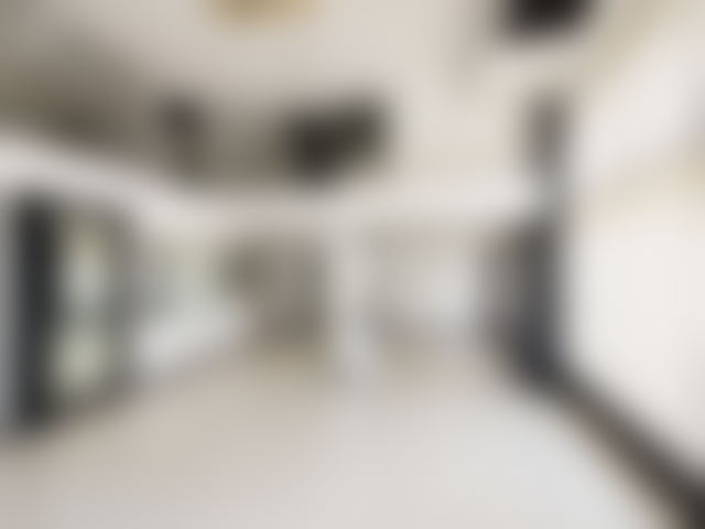Three-Fronted Commercial Premises in Casablanca’s Hospitals District — Casablanca