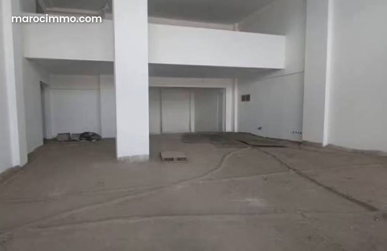 66 m² Commercial Premises in Maarif, Casablanca, Close to Shops — Casablanca