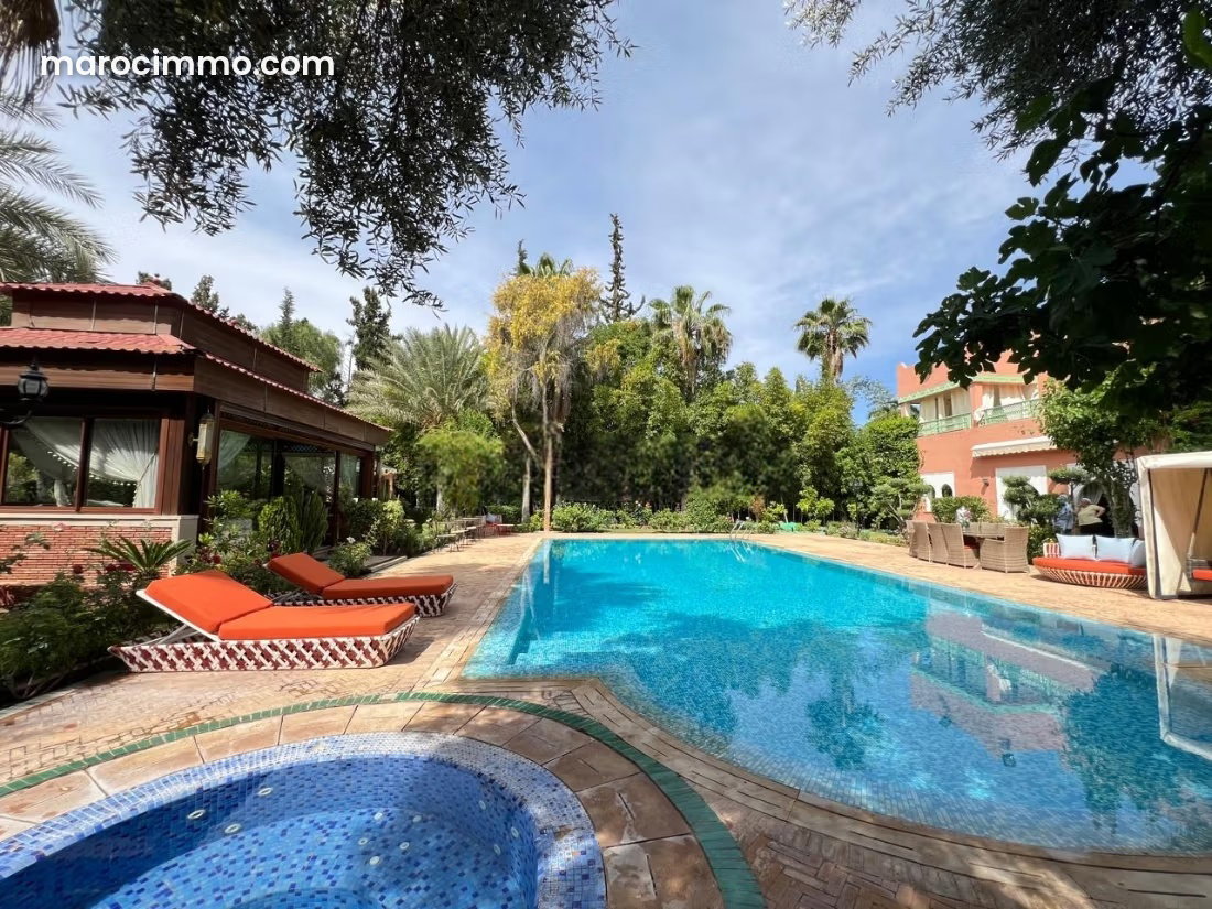 Villa 800 m² avec piscine, Palmeraie, Marrakech — Marrakech