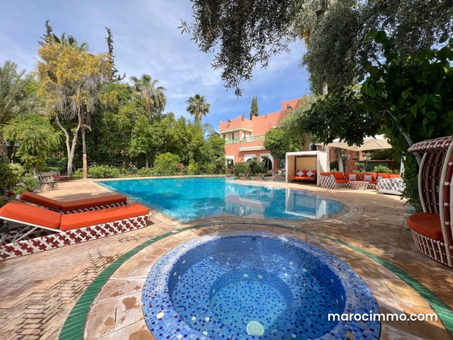 Belle villa 8 ch à vendre Palmeraie — 2