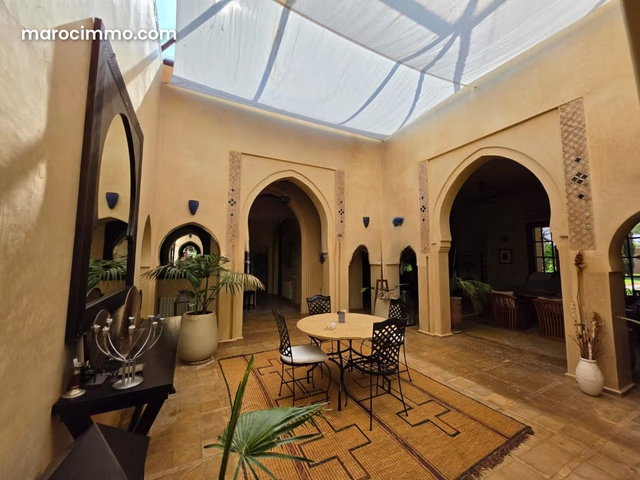 Villa de prestige à vendre à Sidi Abdellah Ghiat — 5