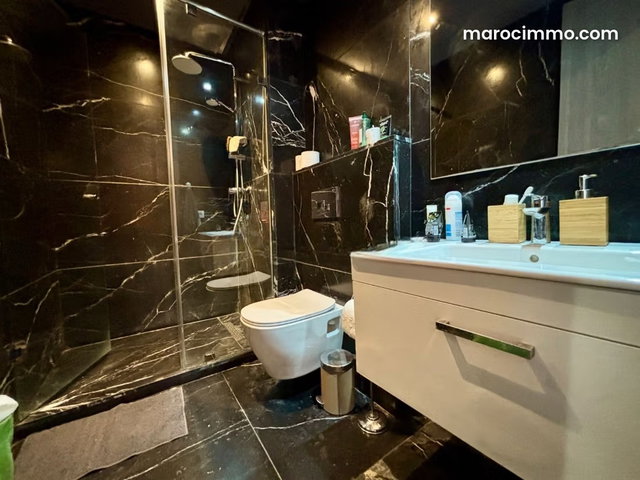Joli studio moderne en vente à Racine — 4