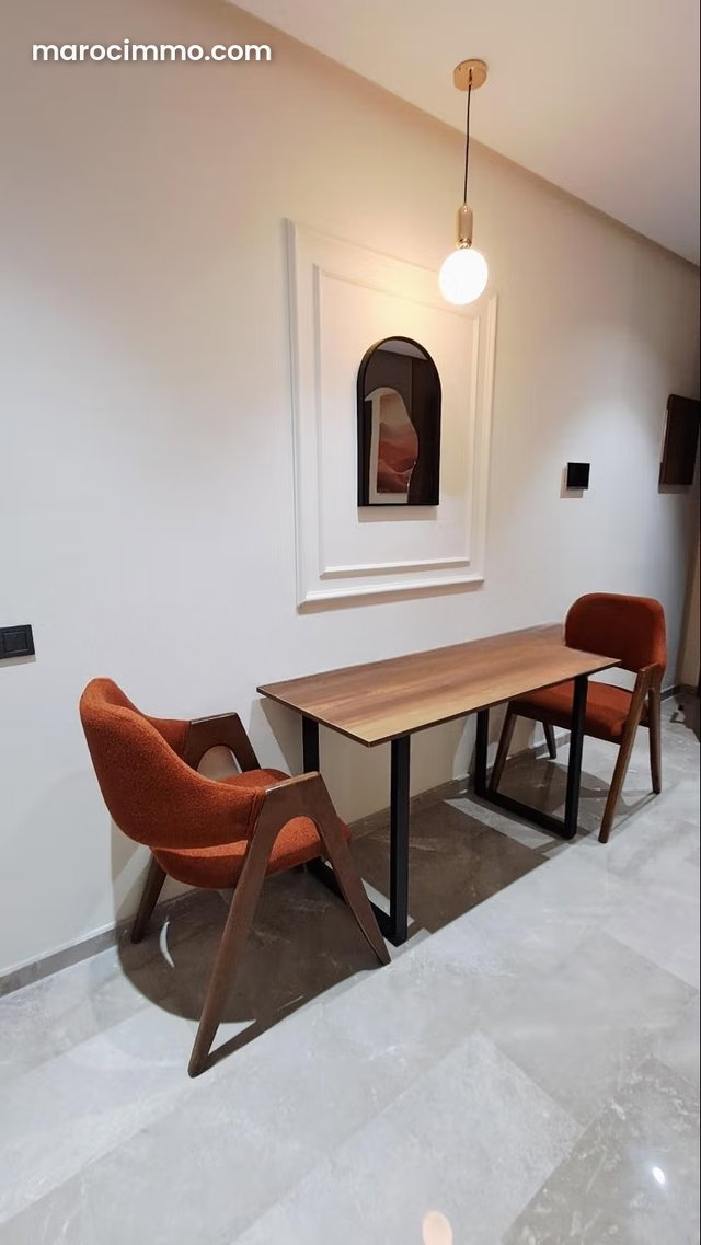 Studio Meublé a Louer au Quartier Les Princesses Maarif — 4
