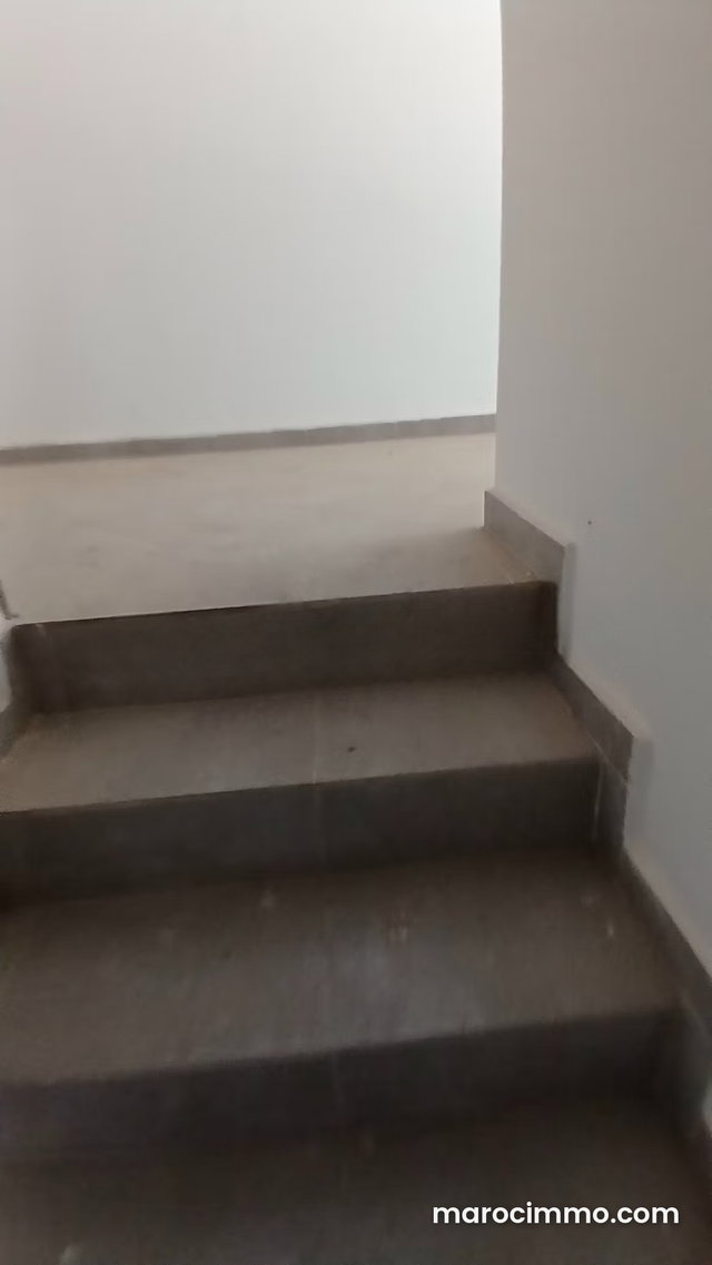 Dar bouazza, vente d 'un local bien situé — 3