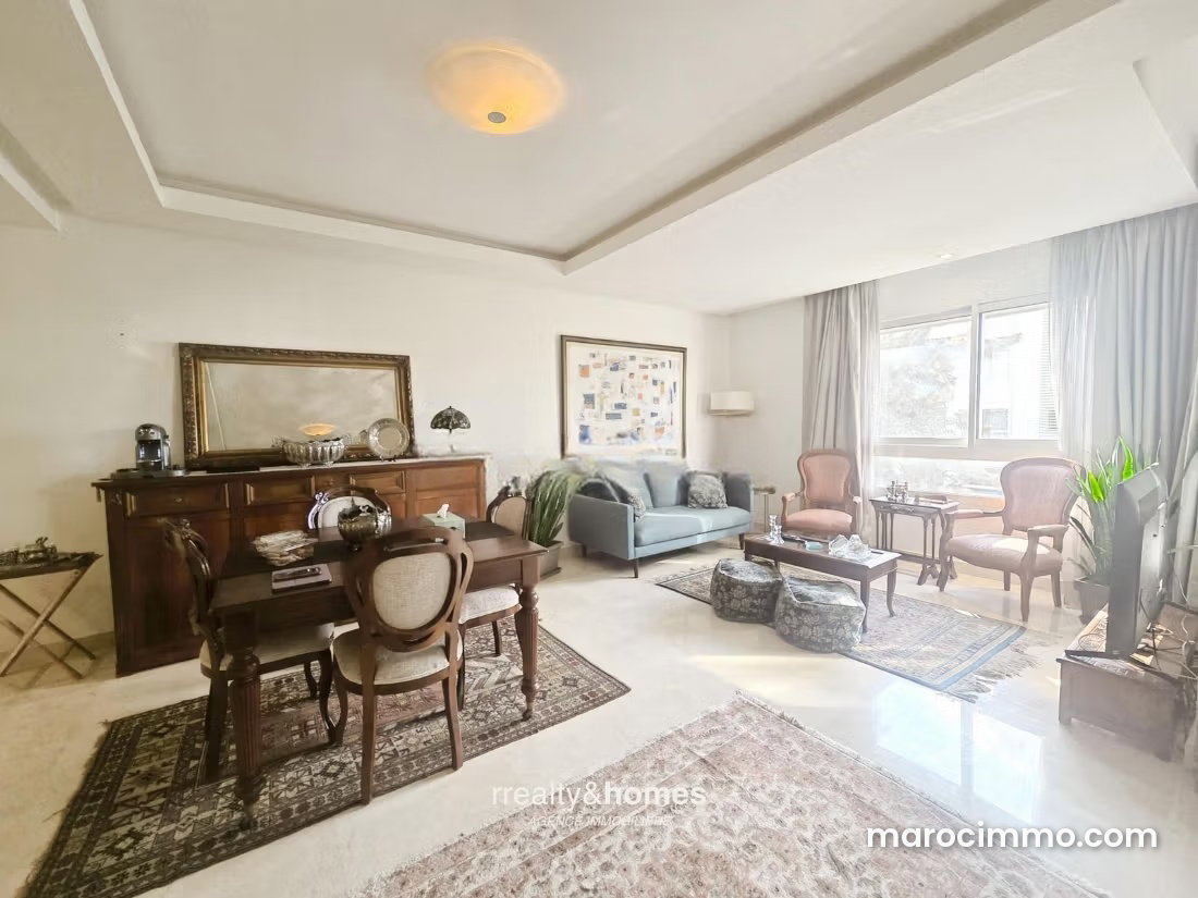 Furnished 218 m² Apartment, 3 Bedrooms, Souissi, Rabat — Rabat