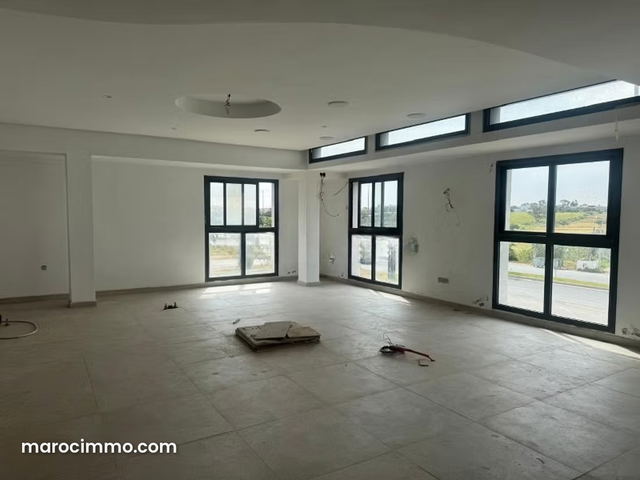 Commercial Villa for Rent in Dar Bouazza — Dar Bouazza