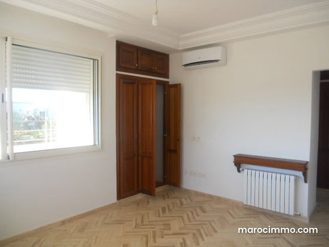 Villa a louer a DAR BOUAZZA — 5