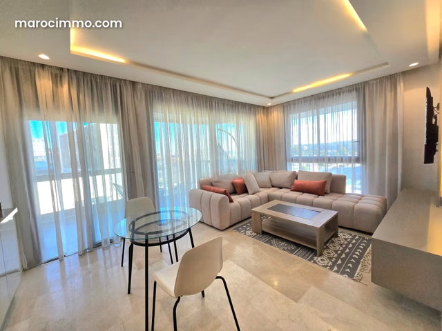 Louez cet appartement à Casablanca Finance City. 2 pièces. Meublé — 4