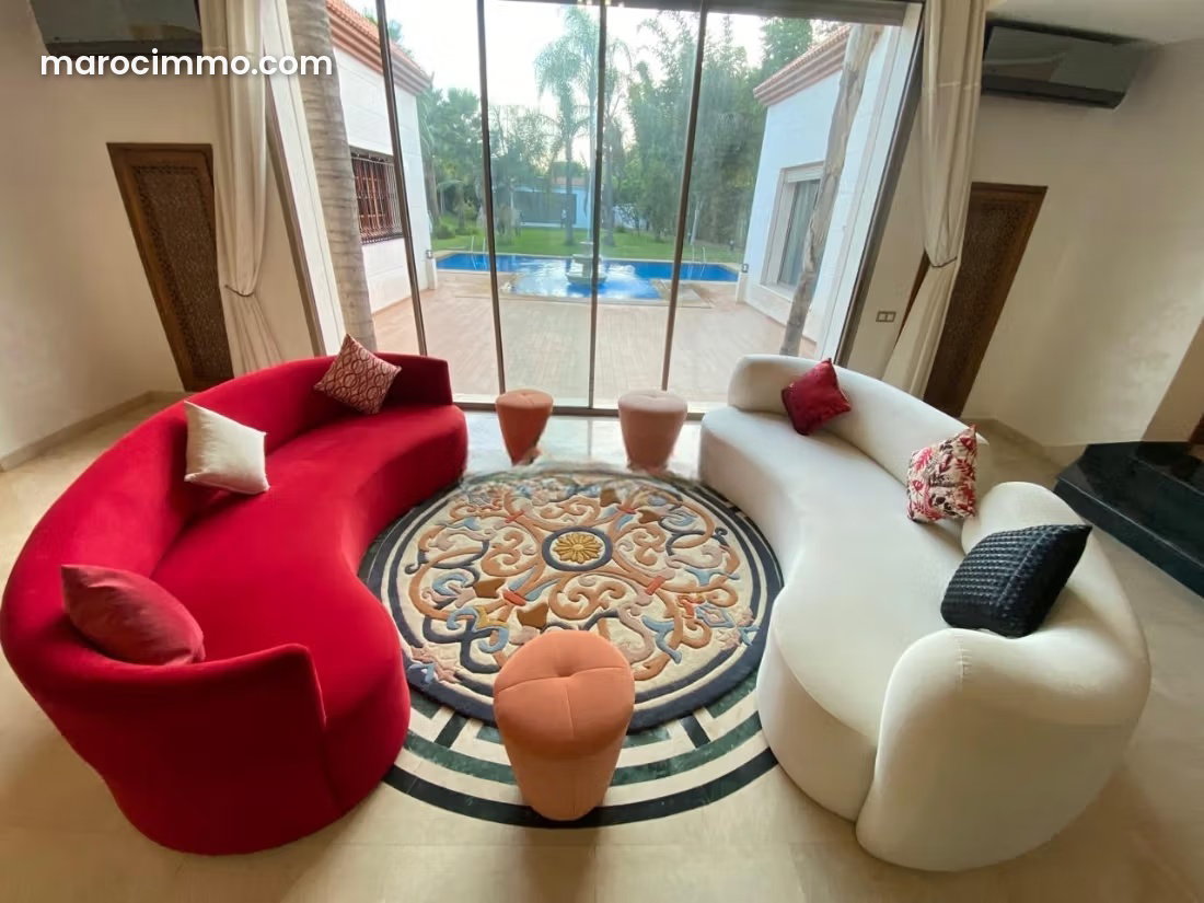 Exceptional 2,000 sqm Residence with Pool, Souissi, Rabat — Rabat