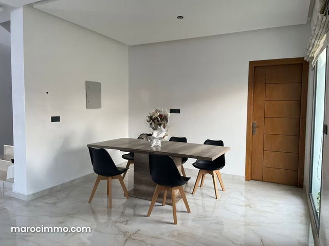 Villa moderne à vendre à bon prix — 5