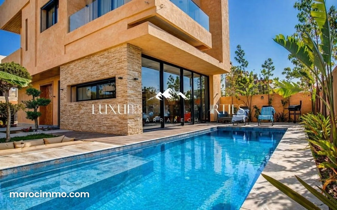 Contemporary 4-Bedroom Villa with Pool, Amezmiz Road, Marrakech — Marrakesh