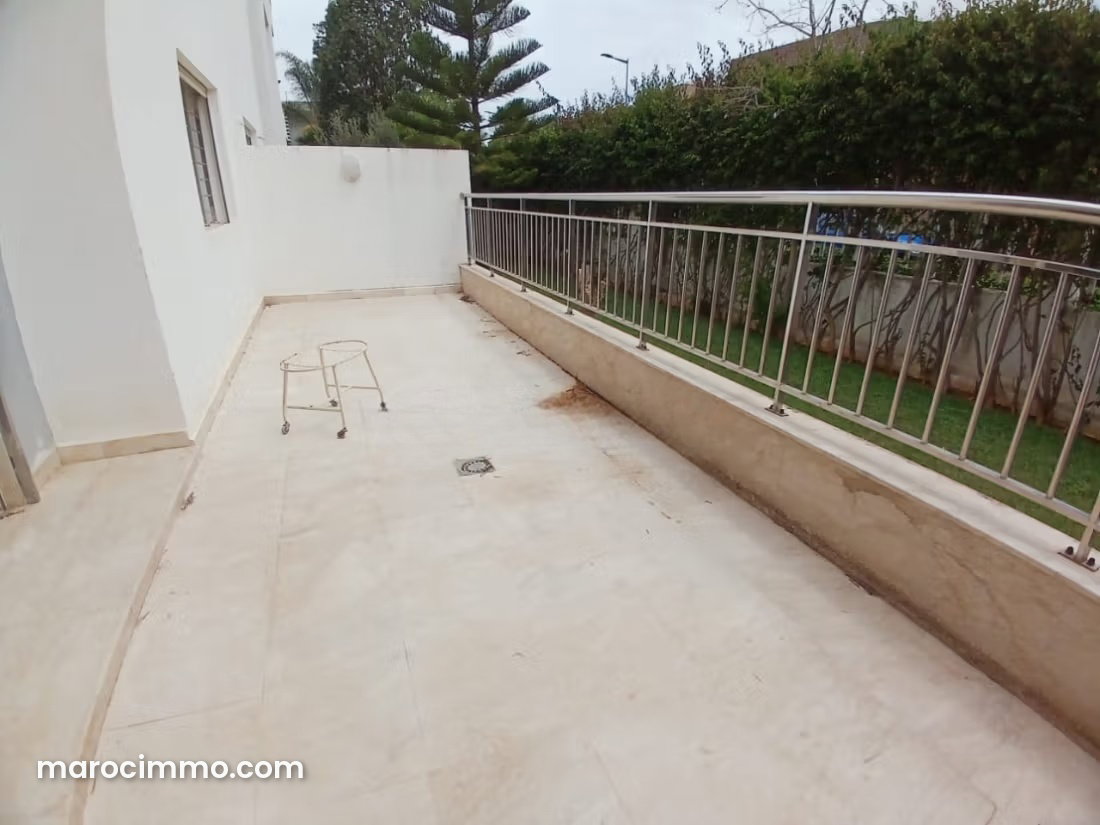 Grand appartement avec terrasse et vue mer à Riyad Rabat — Rabat