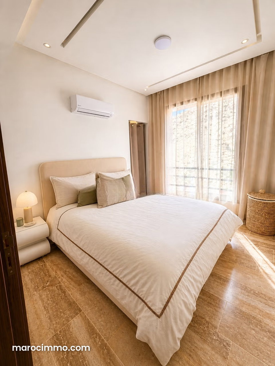 Vente Clé en main appartement à Camp Al Ghoul. 3 pièces confortables. Meublé